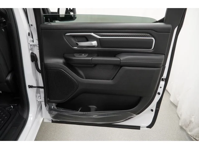 Nuevos RAM 1500 à Estados chez autogozo