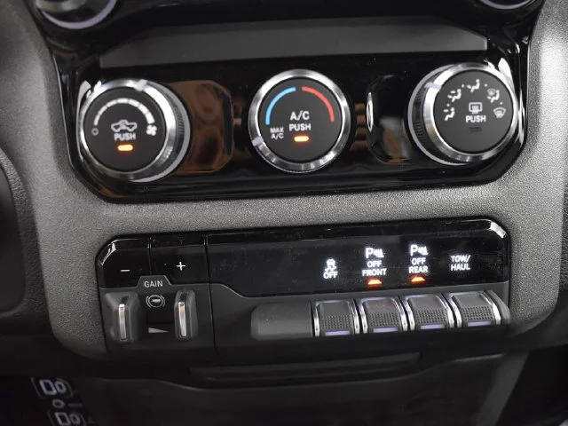 Nuevos RAM 1500 à Estados chez autogozo