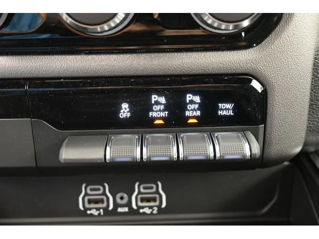 Nuevos RAM 1500 à Estados chez autogozo