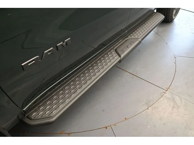 Nuevos RAM 1500 à Estados chez autogozo