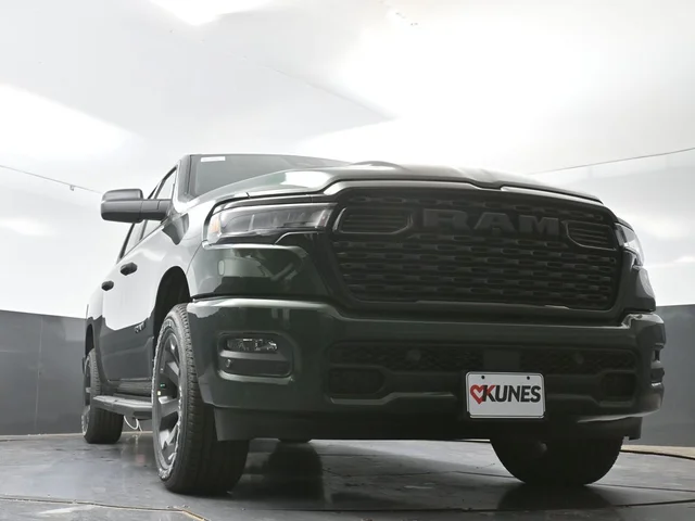 Nuevos RAM 1500 à Estados chez autogozo
