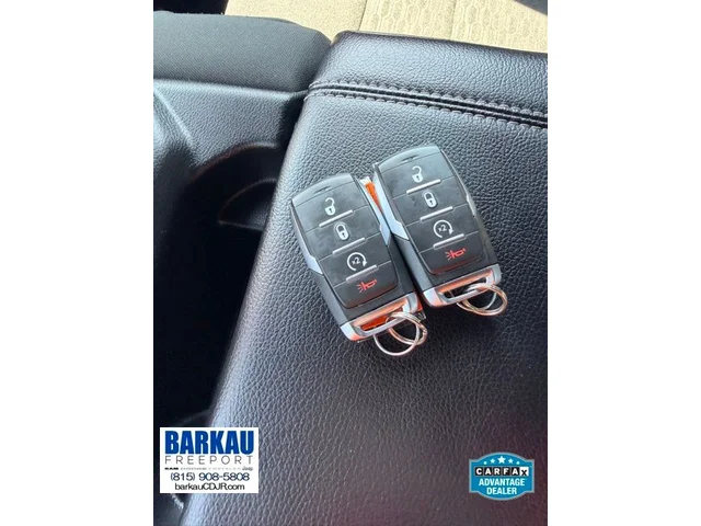 SEMINUEVOS RAM 1500 a Estados en autogozo