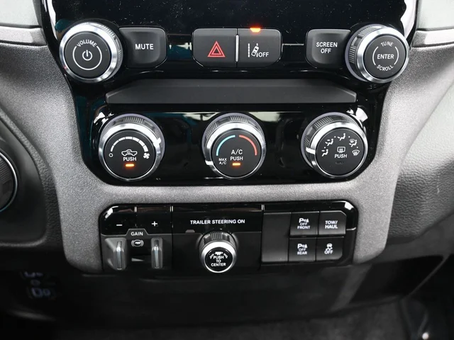 SEMINUEVOS RAM 1500 a Estados en autogozo