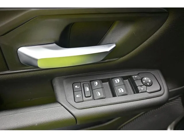 Nuevos RAM 1500 à Estados chez autogozo
