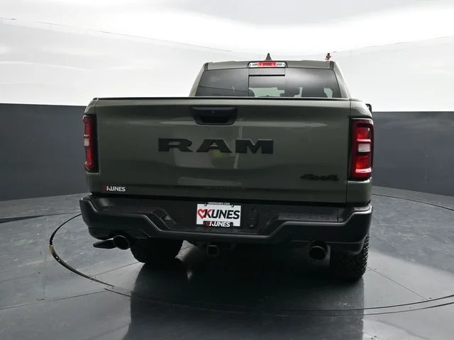 Nuevos RAM 1500 à Estados chez autogozo