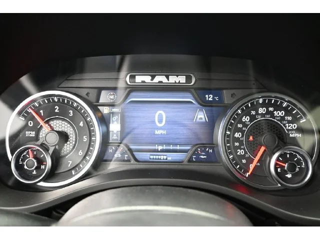 Nuevos RAM 1500 à Estados chez autogozo