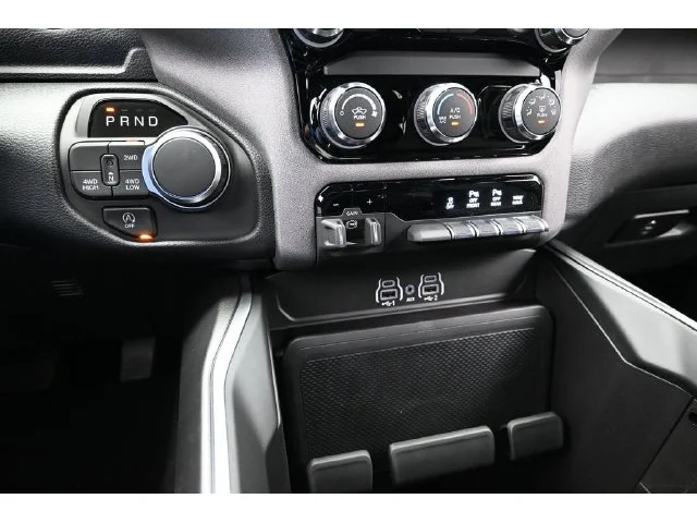 Nuevos RAM 1500 à Estados chez autogozo