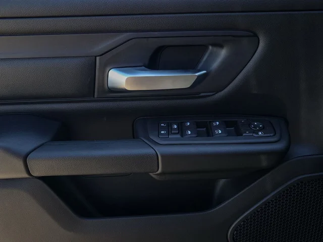 Nuevos RAM 1500 à Estados chez autogozo