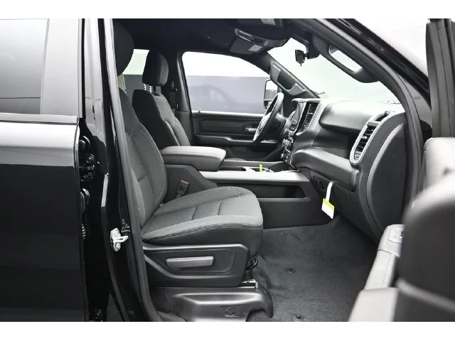 Nuevos RAM 1500 à Estados chez autogozo
