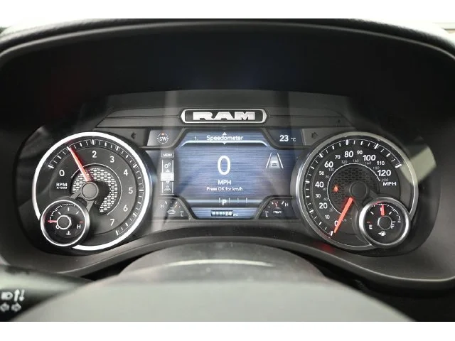 Nuevos RAM 1500 à Estados chez autogozo