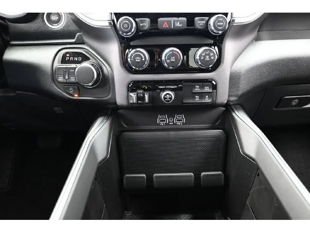 Nuevos RAM 1500 à Estados chez autogozo