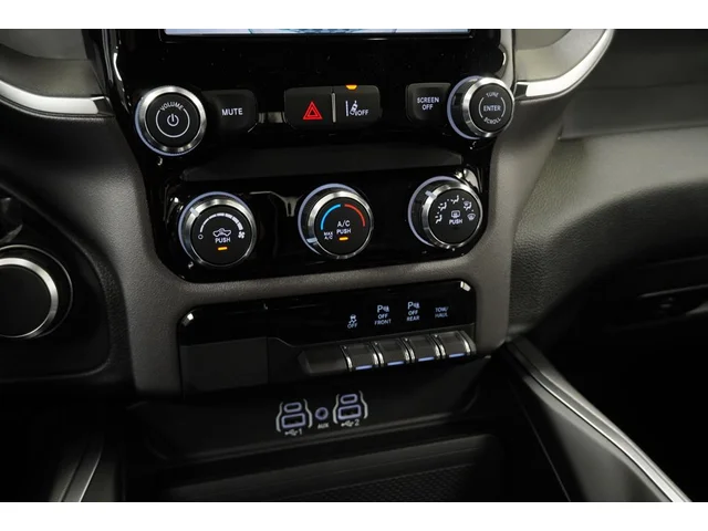 Nuevos RAM 1500 à Estados chez autogozo