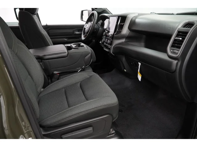 Nuevos RAM 1500 à Estados chez autogozo