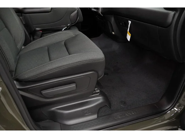 Nuevos RAM 1500 à Estados chez autogozo