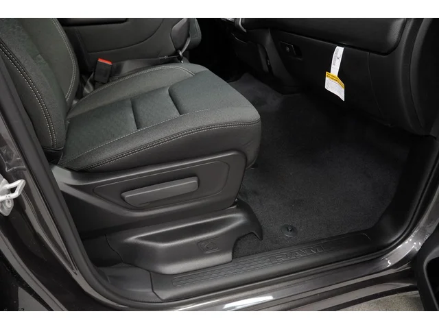 Nuevos RAM 1500 à Estados chez autogozo