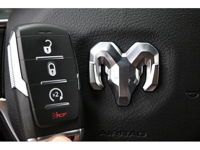 Nuevos RAM 1500 à Estados chez autogozo