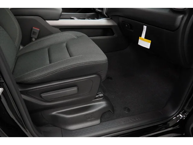 Nuevos RAM 1500 à Estados chez autogozo