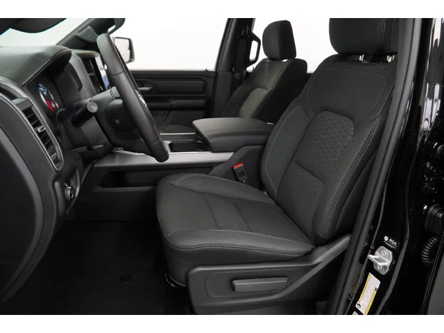 Nuevos RAM 1500 à Estados chez autogozo