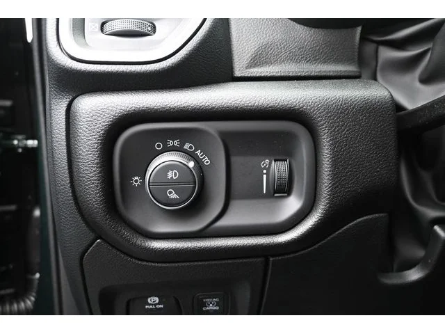 Nuevos RAM 1500 à Estados chez autogozo