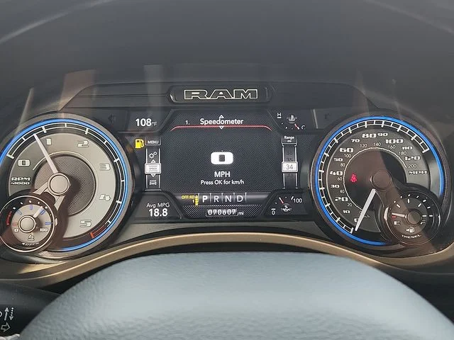 SEMINUEVOS RAM 1500 a Estados en autogozo