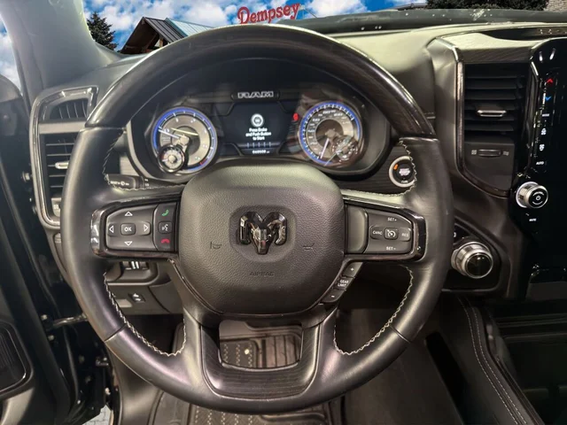 SEMINUEVOS RAM 1500 a Estados en autogozo