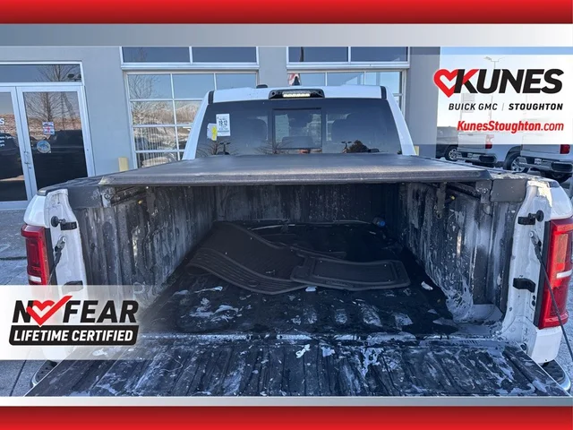 SEMINUEVOS RAM 1500 a Estados en autogozo
