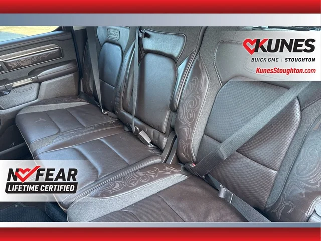 SEMINUEVOS RAM 1500 a Estados en autogozo
