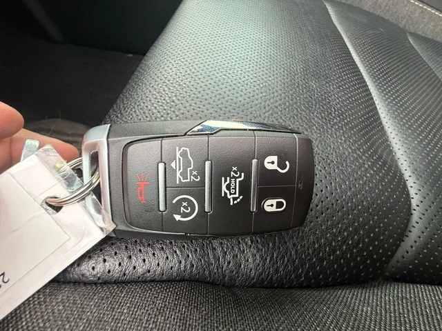 SEMINUEVOS RAM 1500 a Estados en autogozo