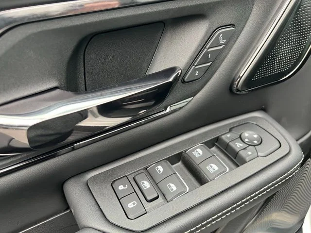 Nuevos RAM 1500 à Estados chez autogozo