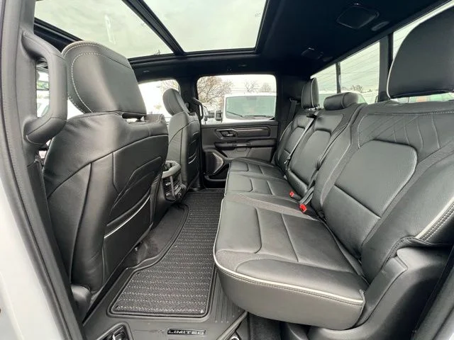 Nuevos RAM 1500 à Estados chez autogozo