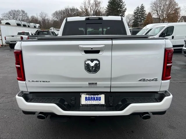 Nuevos RAM 1500 à Estados chez autogozo