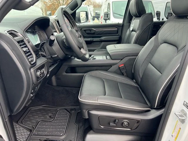 Nuevos RAM 1500 à Estados chez autogozo