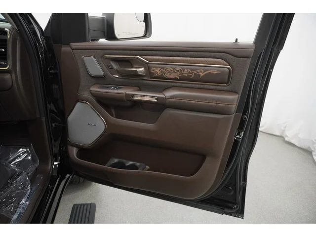 SEMINUEVOS RAM 1500 a Estados en autogozo