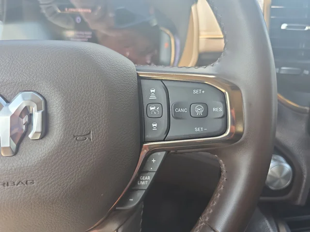SEMINUEVOS RAM 1500 a Estados en autogozo