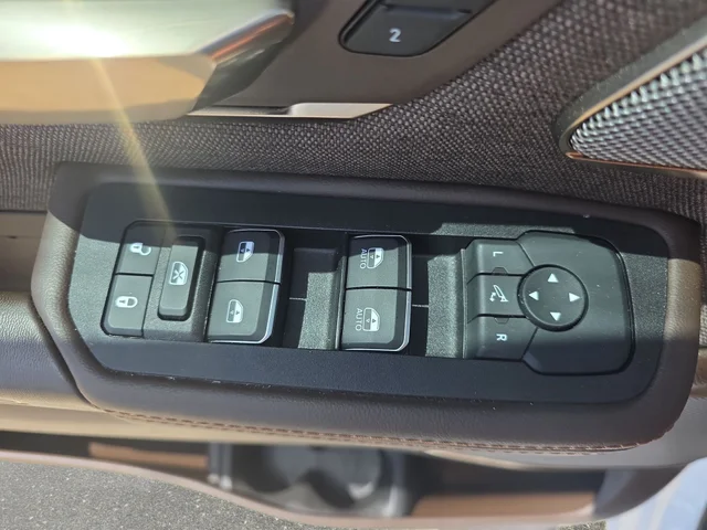 SEMINUEVOS RAM 1500 a Estados en autogozo