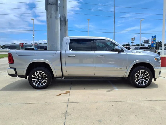 SEMINUEVOS RAM 1500 a Estados en autogozo