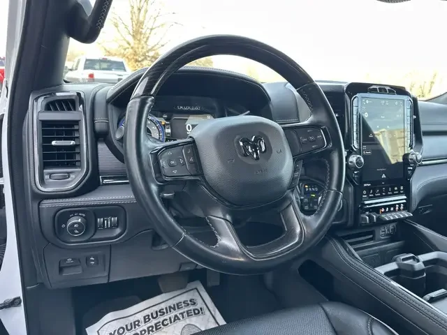 SEMINUEVOS RAM 1500 a Estados en autogozo