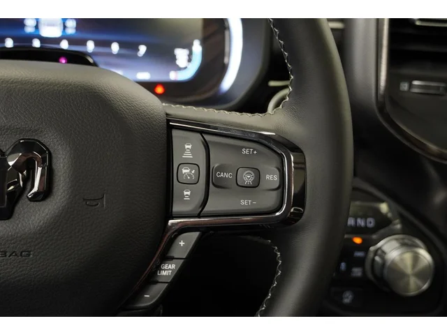 Nuevos RAM 1500 à Estados chez autogozo