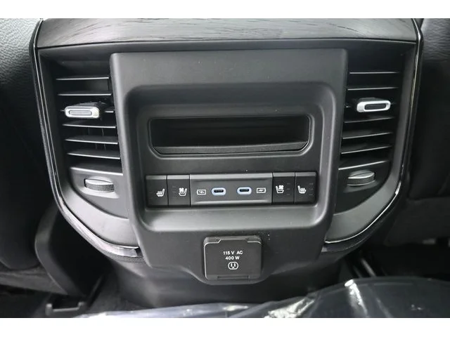 Nuevos RAM 1500 à Estados chez autogozo