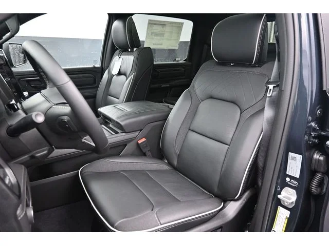 Nuevos RAM 1500 à Estados chez autogozo