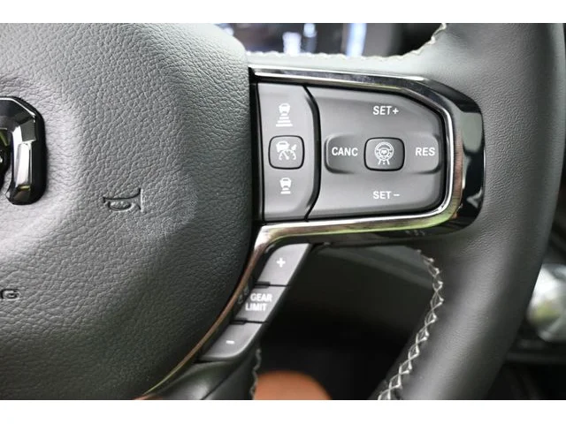Nuevos RAM 1500 à Estados chez autogozo