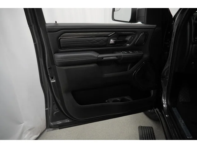 Nuevos RAM 1500 à Estados chez autogozo
