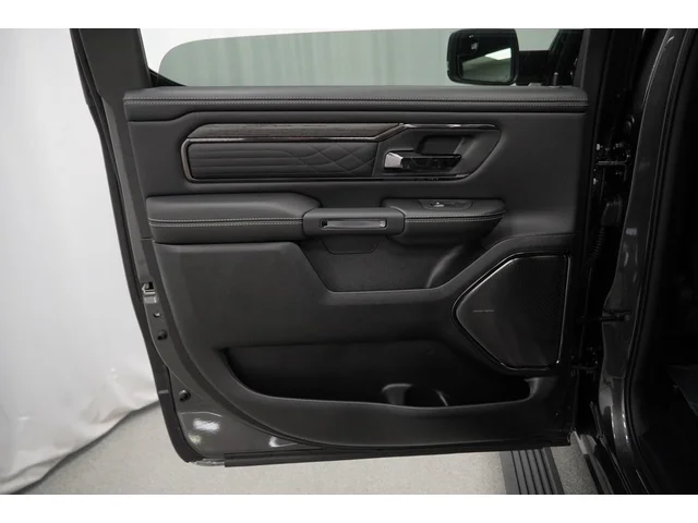 Nuevos RAM 1500 à Estados chez autogozo