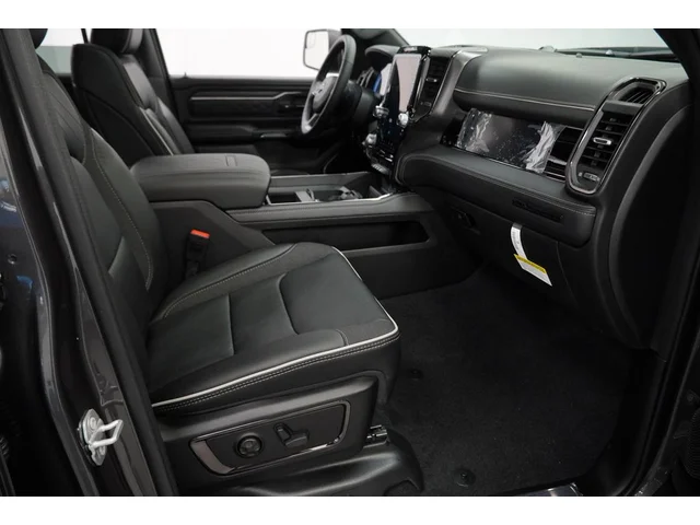 Nuevos RAM 1500 à Estados chez autogozo