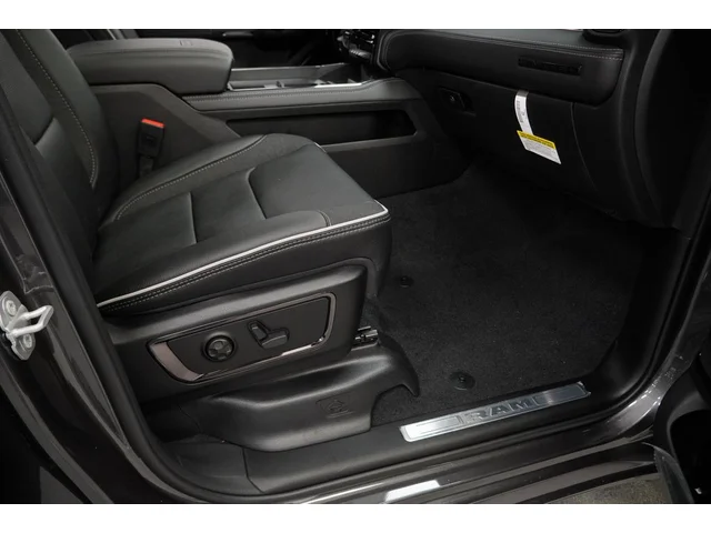 Nuevos RAM 1500 à Estados chez autogozo