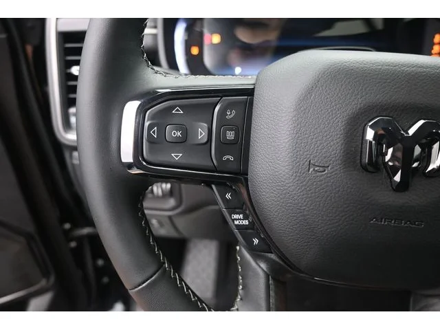 Nuevos RAM 1500 à Estados chez autogozo