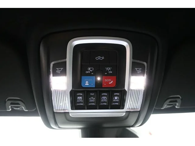 Nuevos RAM 1500 à Estados chez autogozo