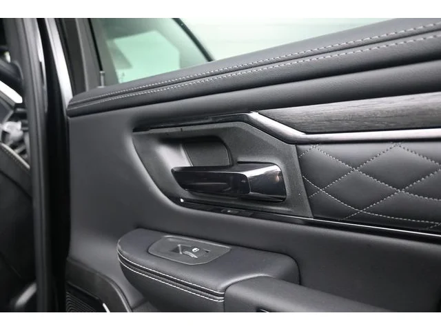 Nuevos RAM 1500 à Estados chez autogozo