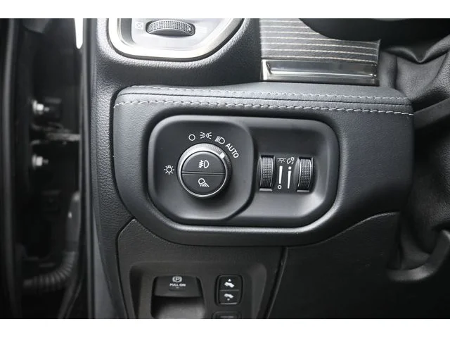 SEMINUEVOS RAM 1500 a Estados en autogozo