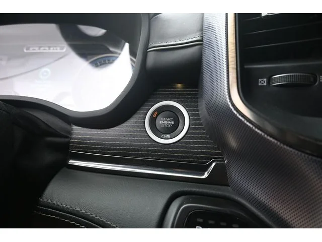 SEMINUEVOS RAM 1500 a Estados en autogozo